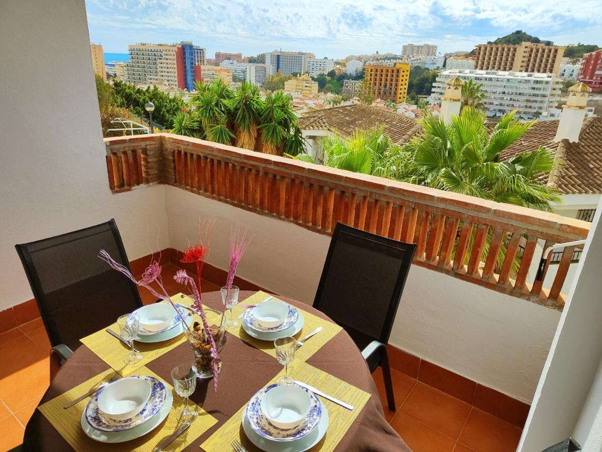 2Bdr Sunny Apartment With Pool And Private Parking In Benalmadena Luaran gambar