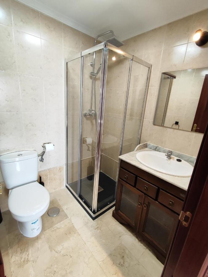 2Bdr Sunny Apartment With Pool And Private Parking In Benalmadena Luaran gambar